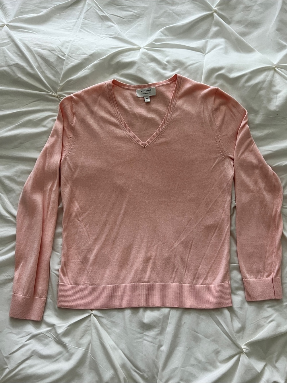 Banana Republic Forever V-Neck Sweater - size M - Picture 3 of 6